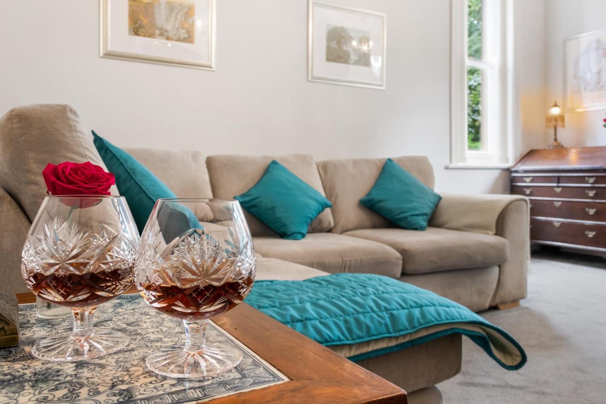 Elegant Malvhina Retreat On The Malvern Hills Great Malvern Eksteriør bilde