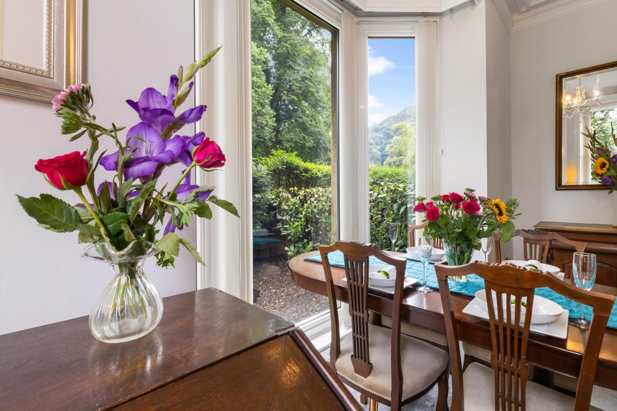 Elegant Malvhina Retreat On The Malvern Hills Great Malvern Eksteriør bilde